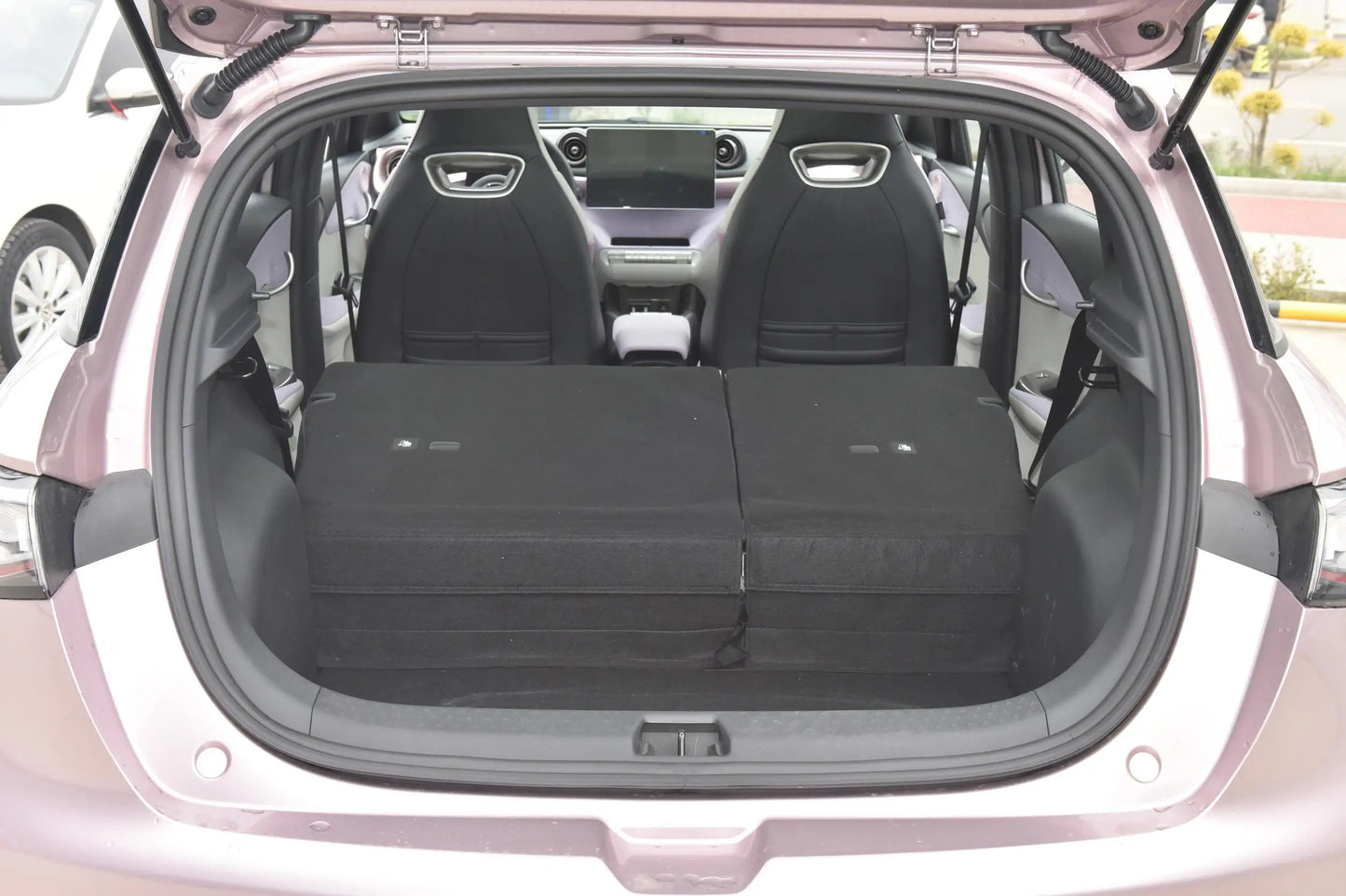 Wholesale Right-hand Drive Byd Dolphin Han Qin Plus Song Automatic New Electric Cars for Adults in Stock Ev Cars Made in China