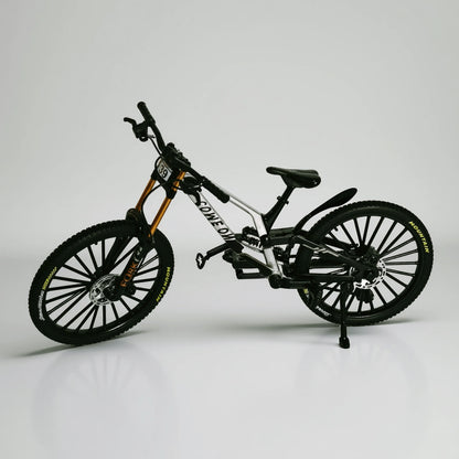 1:8 All-Terrain Mountain bicycle Die-Made Model with realistic suspension and brakes, suitable for indoor and outdoor display.